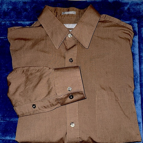VAN Heusen Fitted Chambray Brown Men’s Button Down Dress Shirt Size 15 1/2 32/33 - Picture 1 of 12